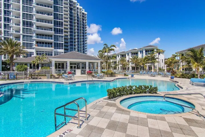056-1WaterClubWay-NorthPalmBeach-FL-3340