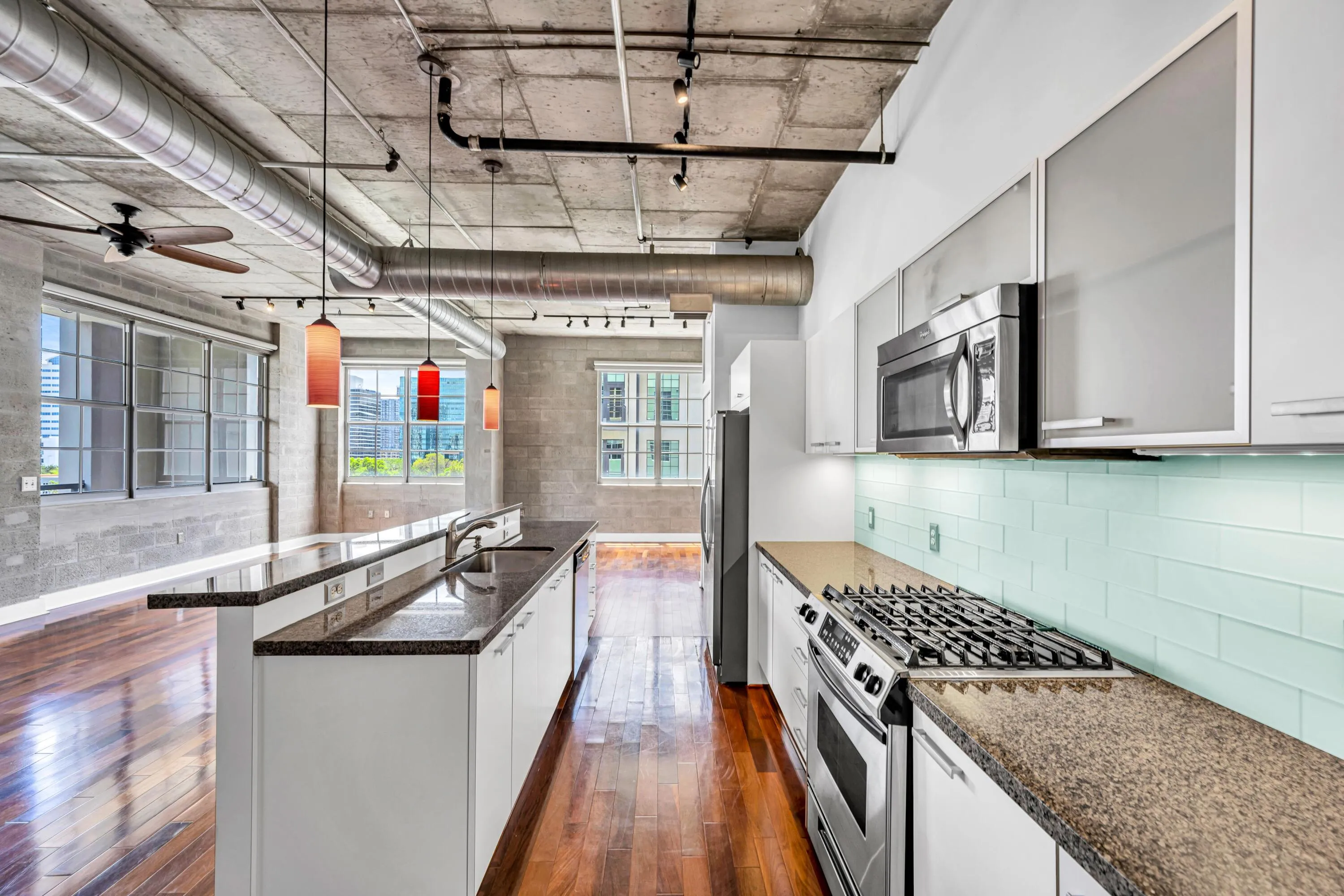 411 NW 1ST AVE #605--11