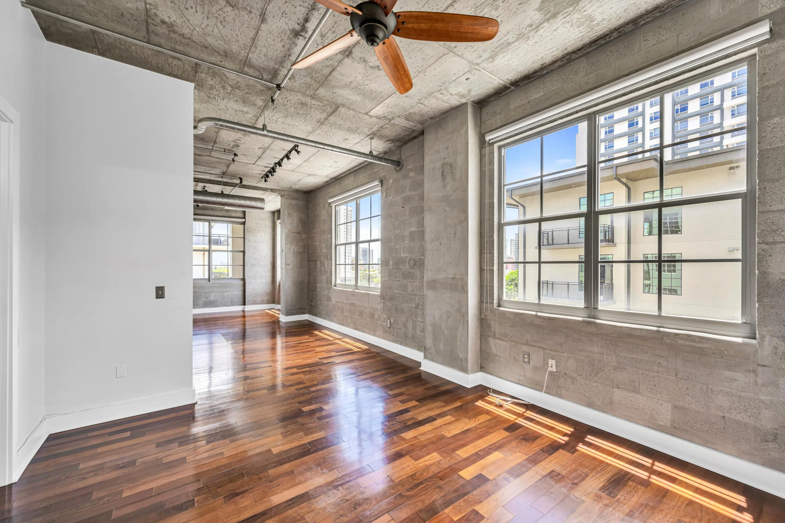 411 NW 1ST AVE #605--24