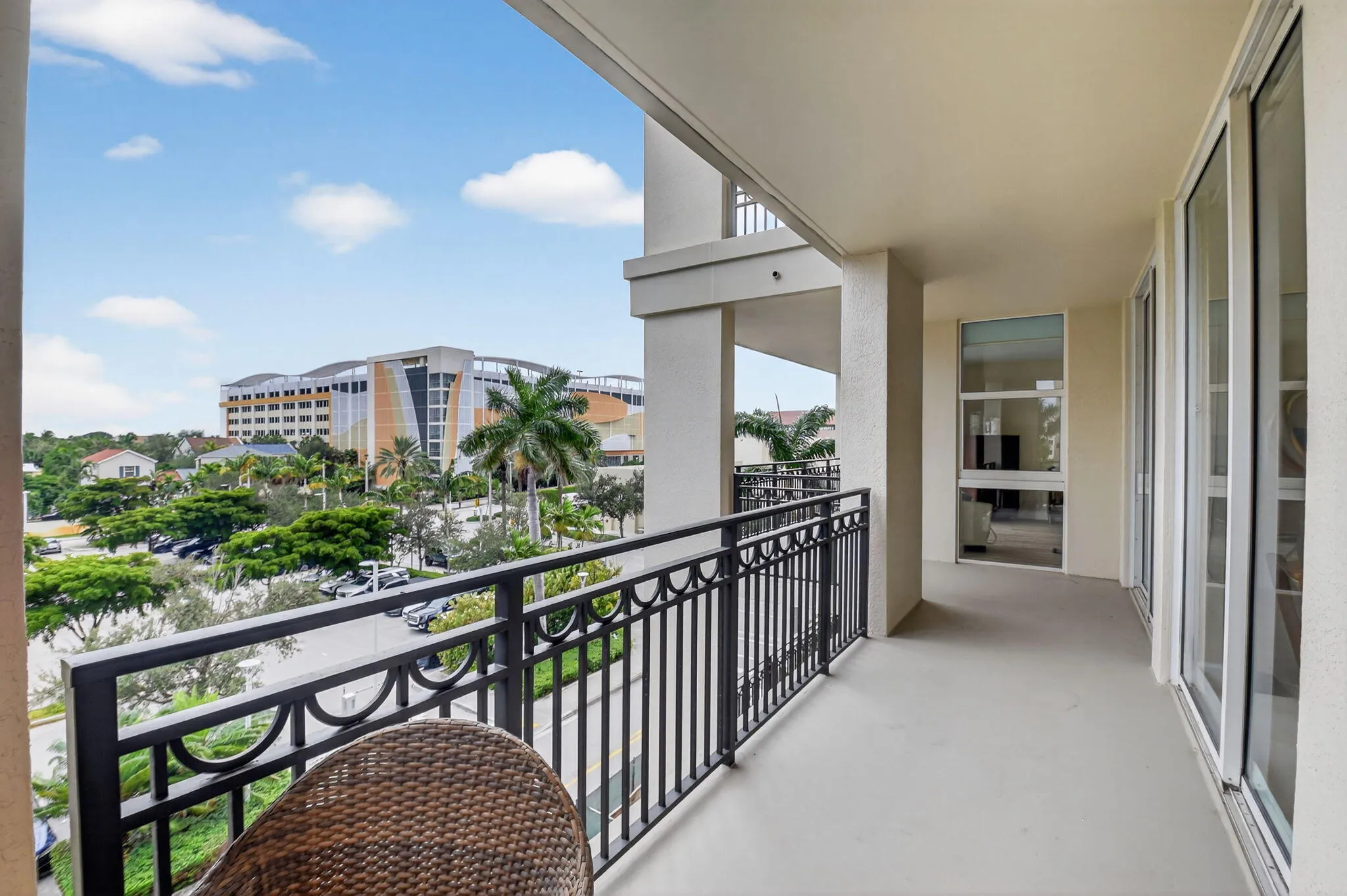 Wraparound Balcony Views
