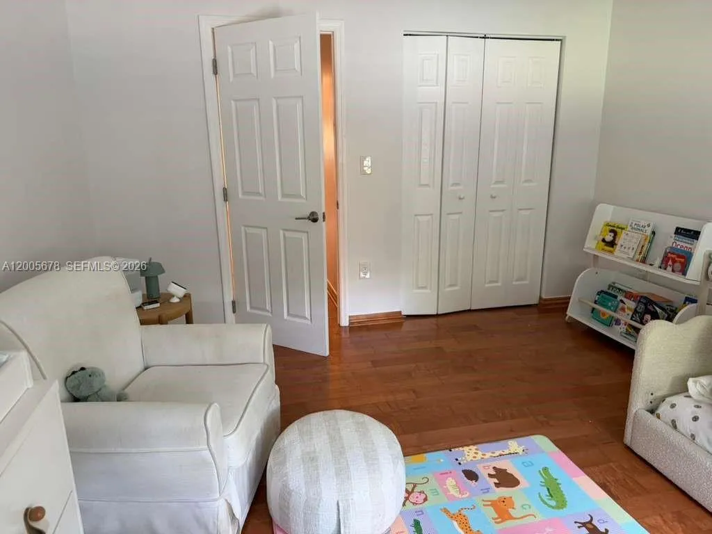 Property photo 35