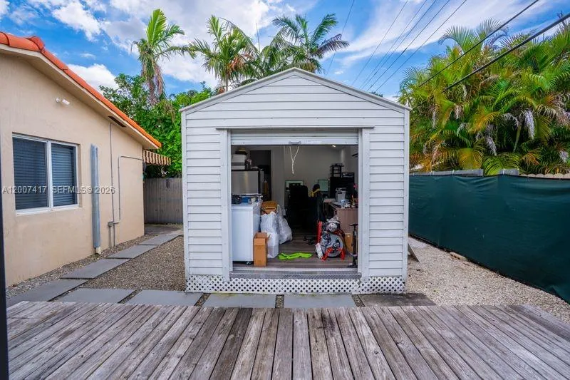Property photo 28