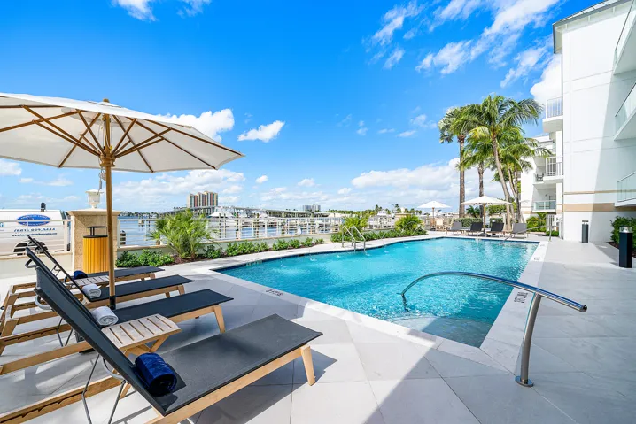 010-184LakeDrive-PalmBeachShores-FL-3340