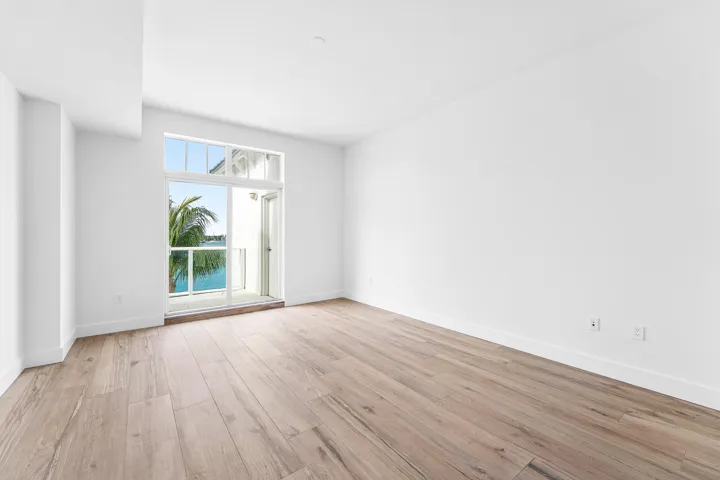 026-184LakeDrive-2303-PalmBeachShores-FL