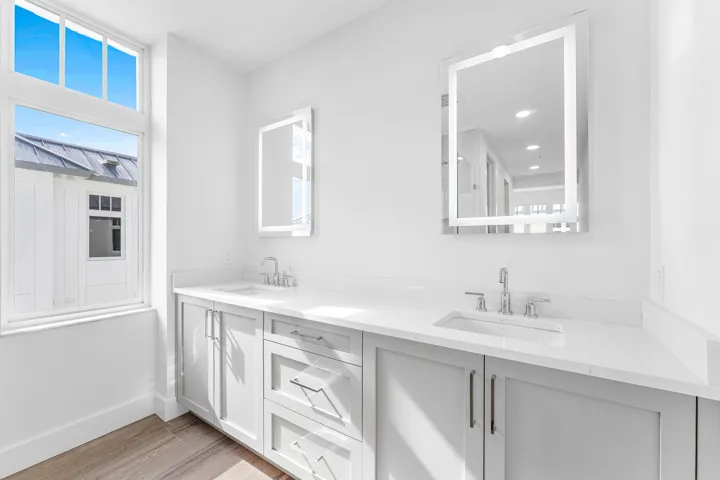 019-184LakeDrive-2303-PalmBeachShores-FL