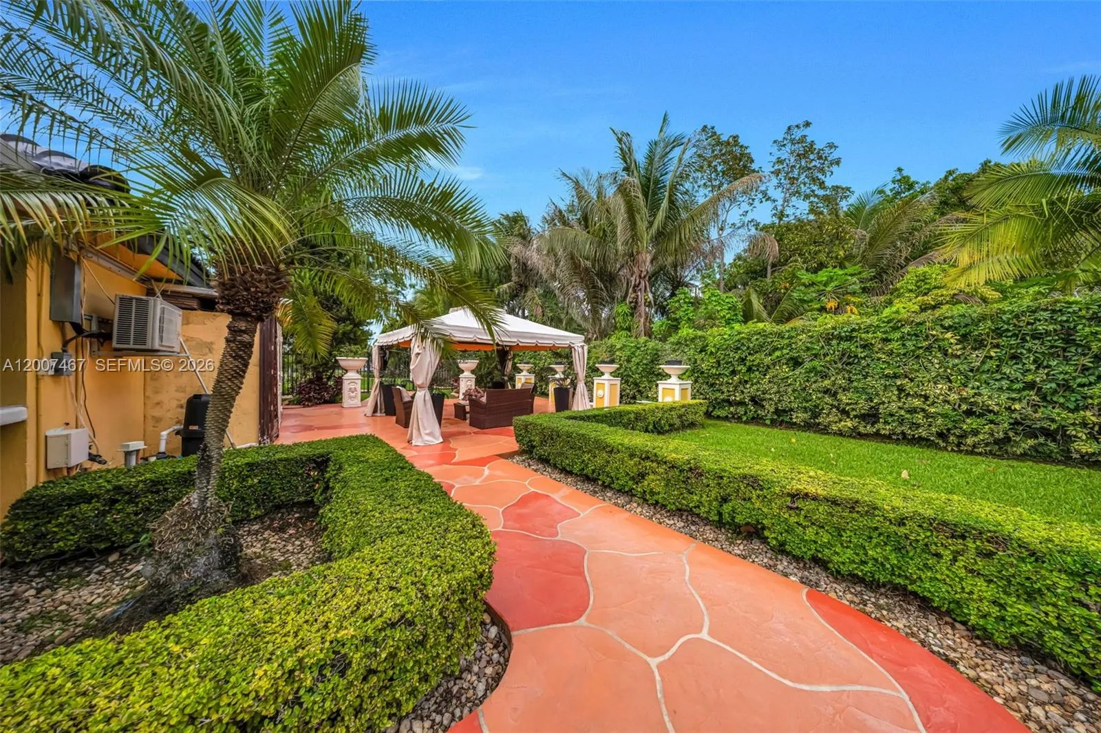 Property photo 217