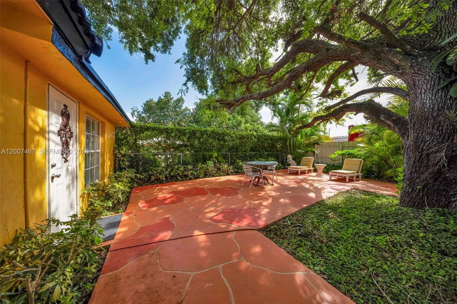 Property photo 192