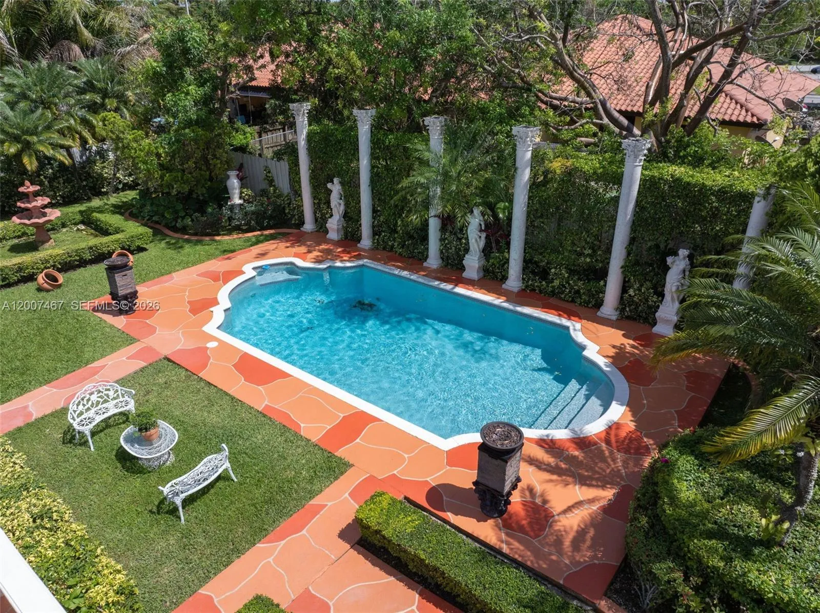 Property photo 242