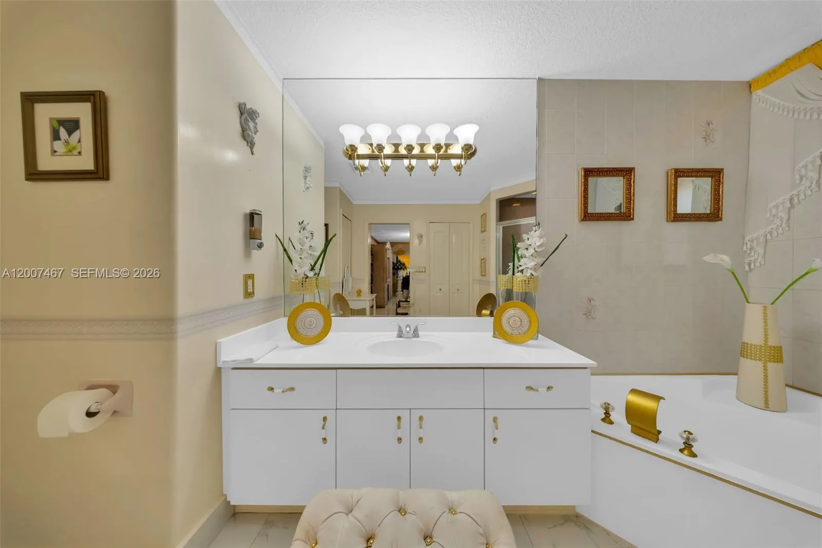 Property photo 98