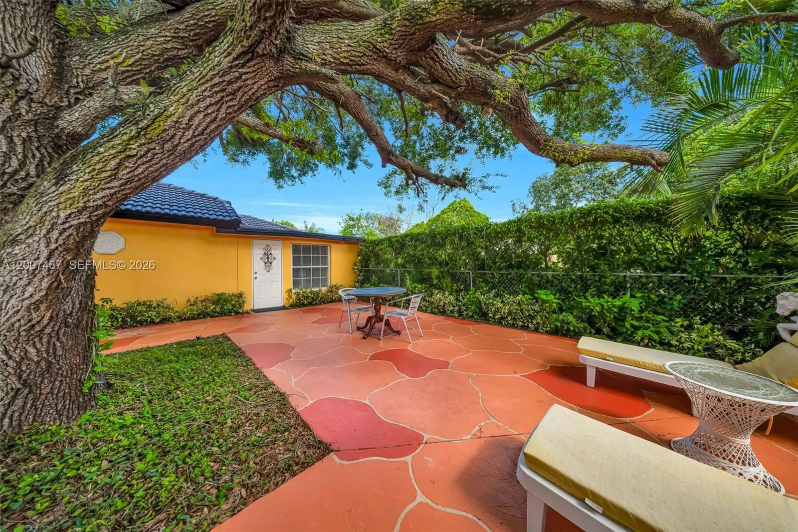 Property photo 196