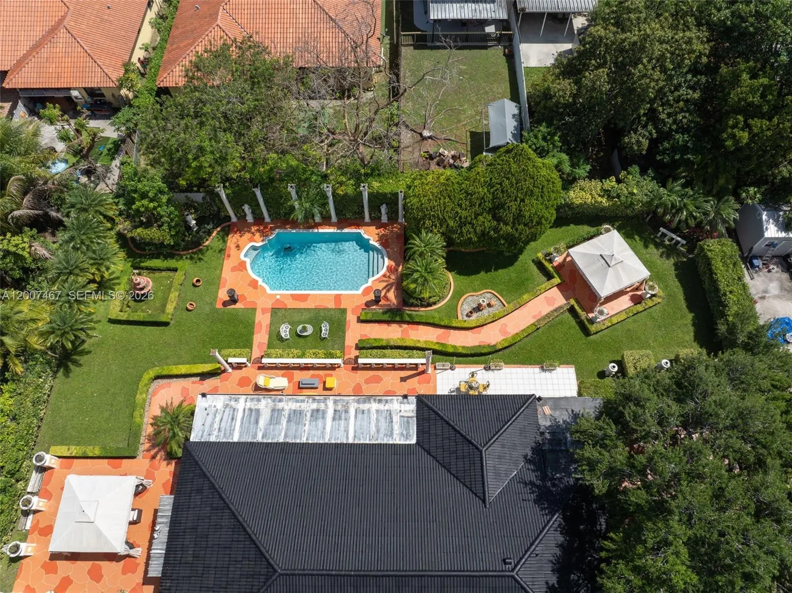 Property photo 206