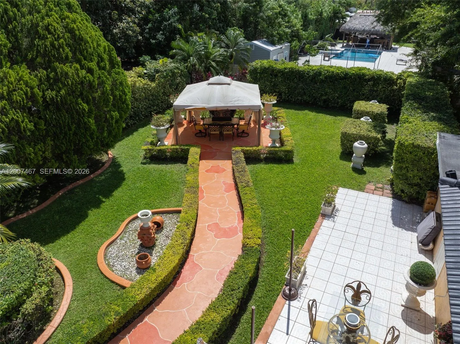 Property photo 283