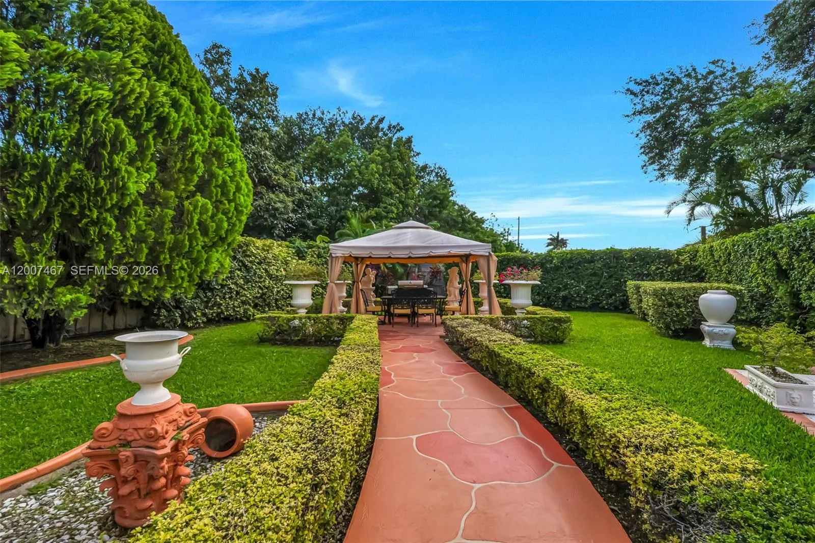 Property photo 288