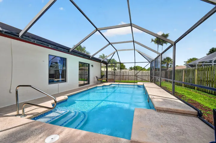 12260 Old Country Rd 10