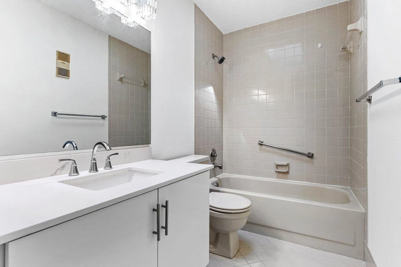 021-3362LucerneParkDrive-Greenacres-FL-3
