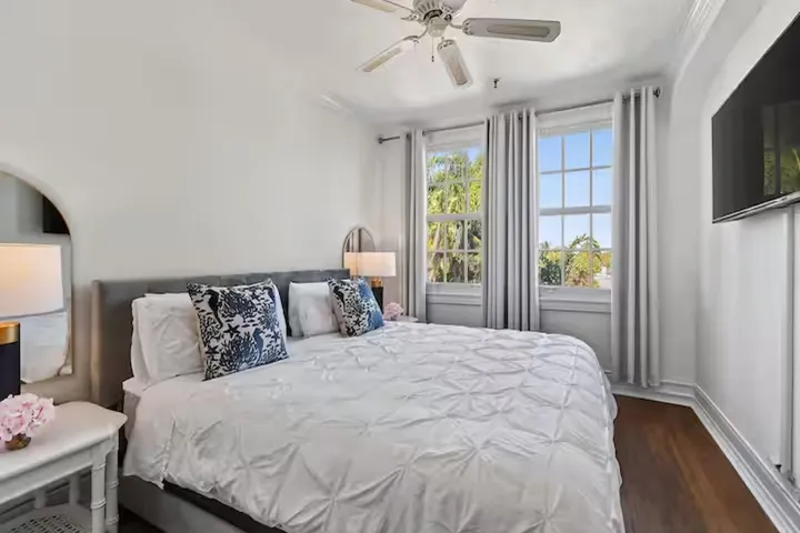 bedroom photo 4