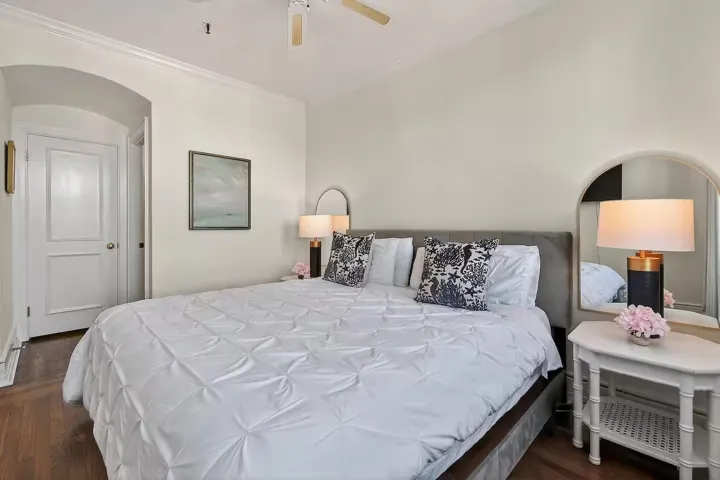 bedroom photo 3