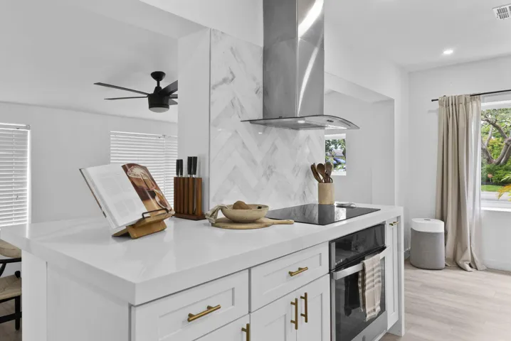 Kitchen 5
