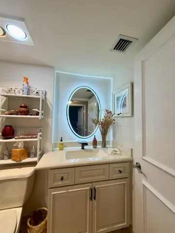 2nd Bathroom