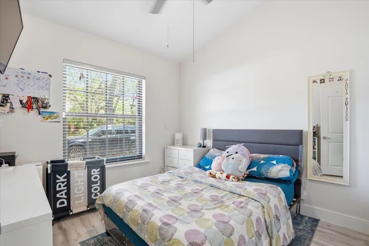 24-3414 Freedom Dr_027