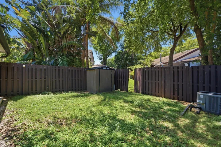 36-3414 Freedom Dr_036