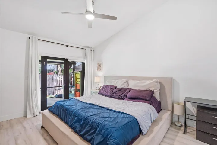18-3414 Freedom Dr_018