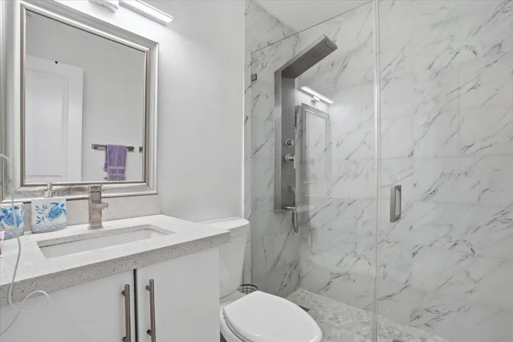 27-3414 Freedom Dr_027