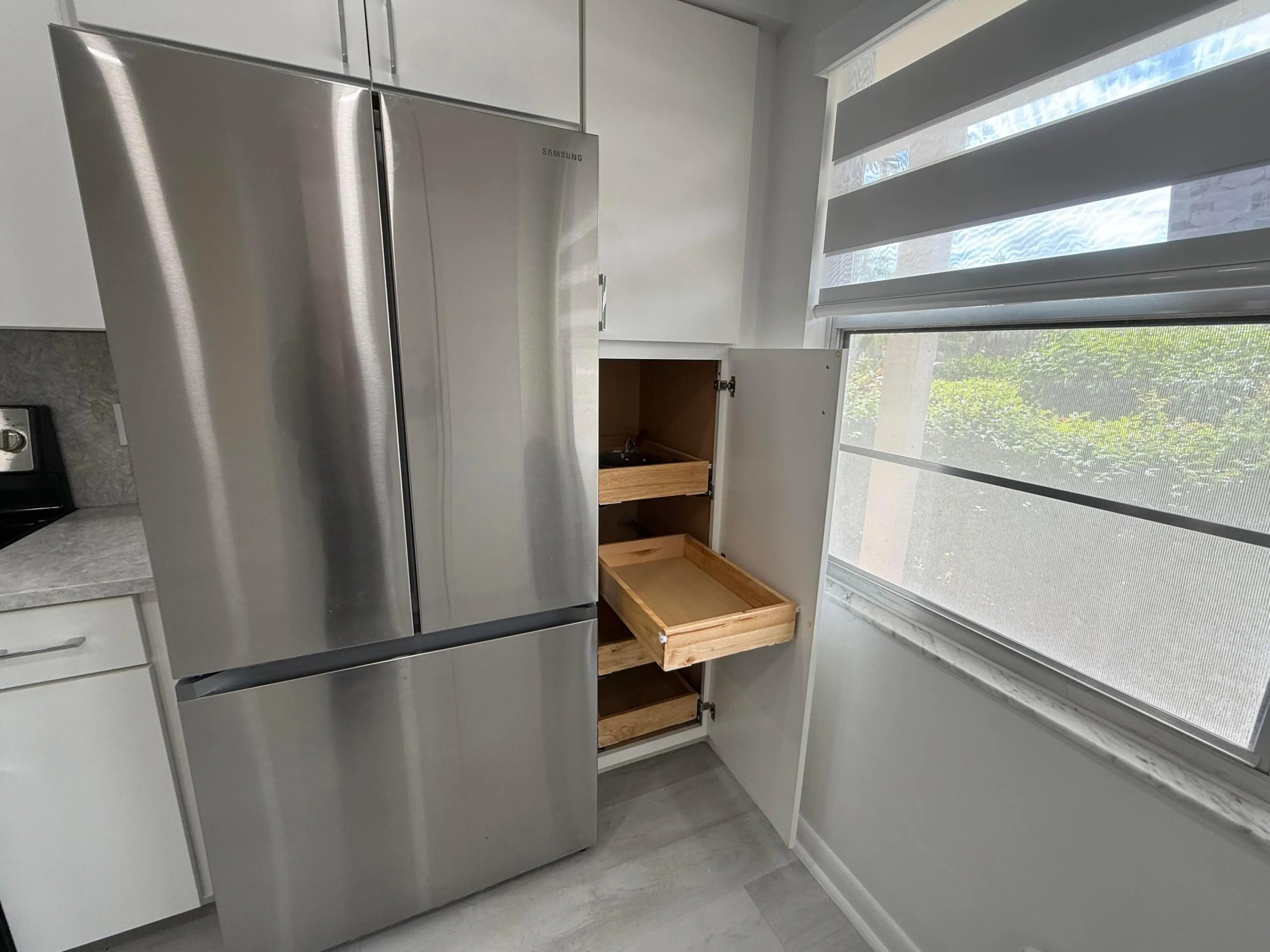 PULL OUT DRAWERS