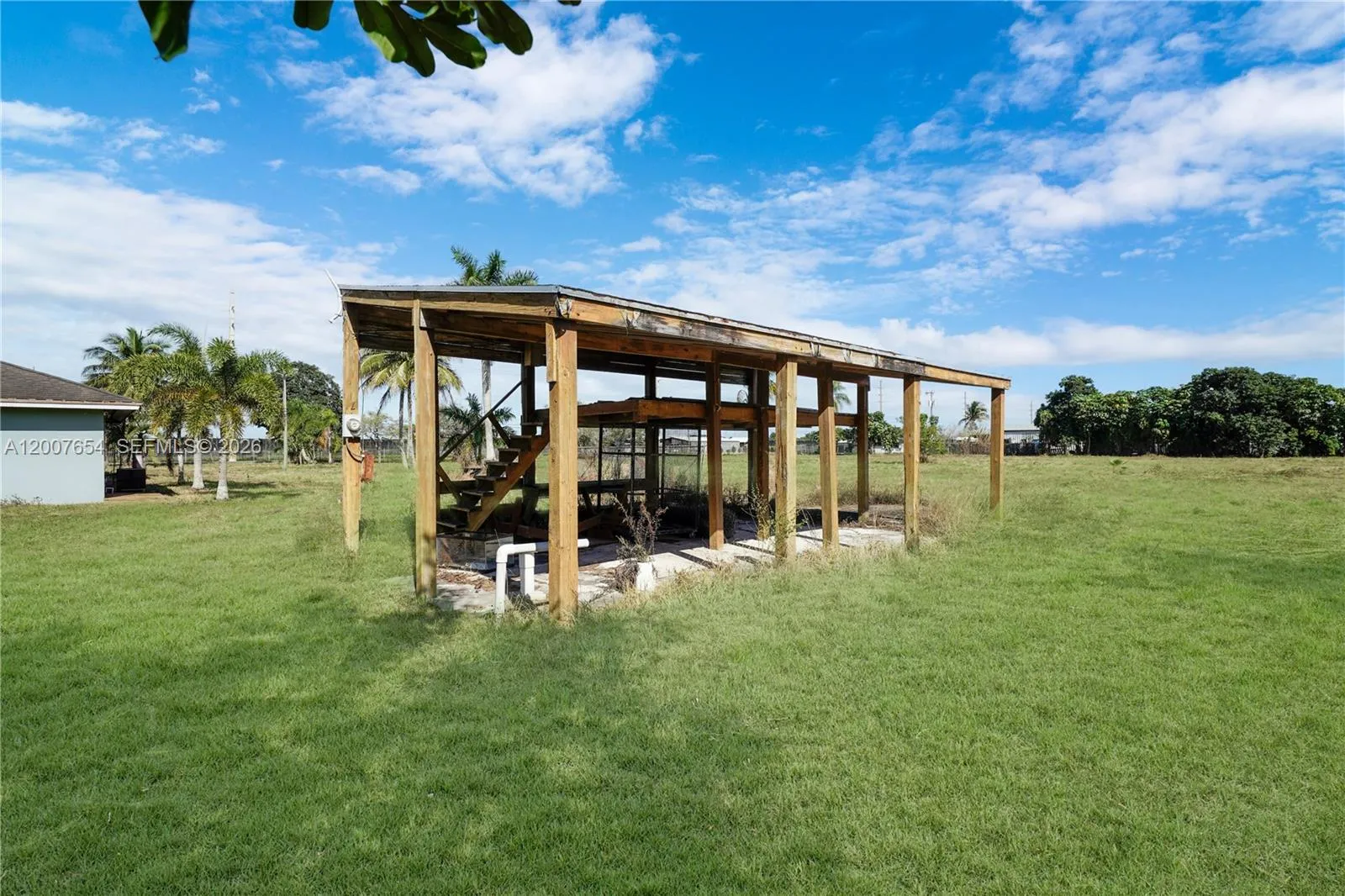 Property photo 40
