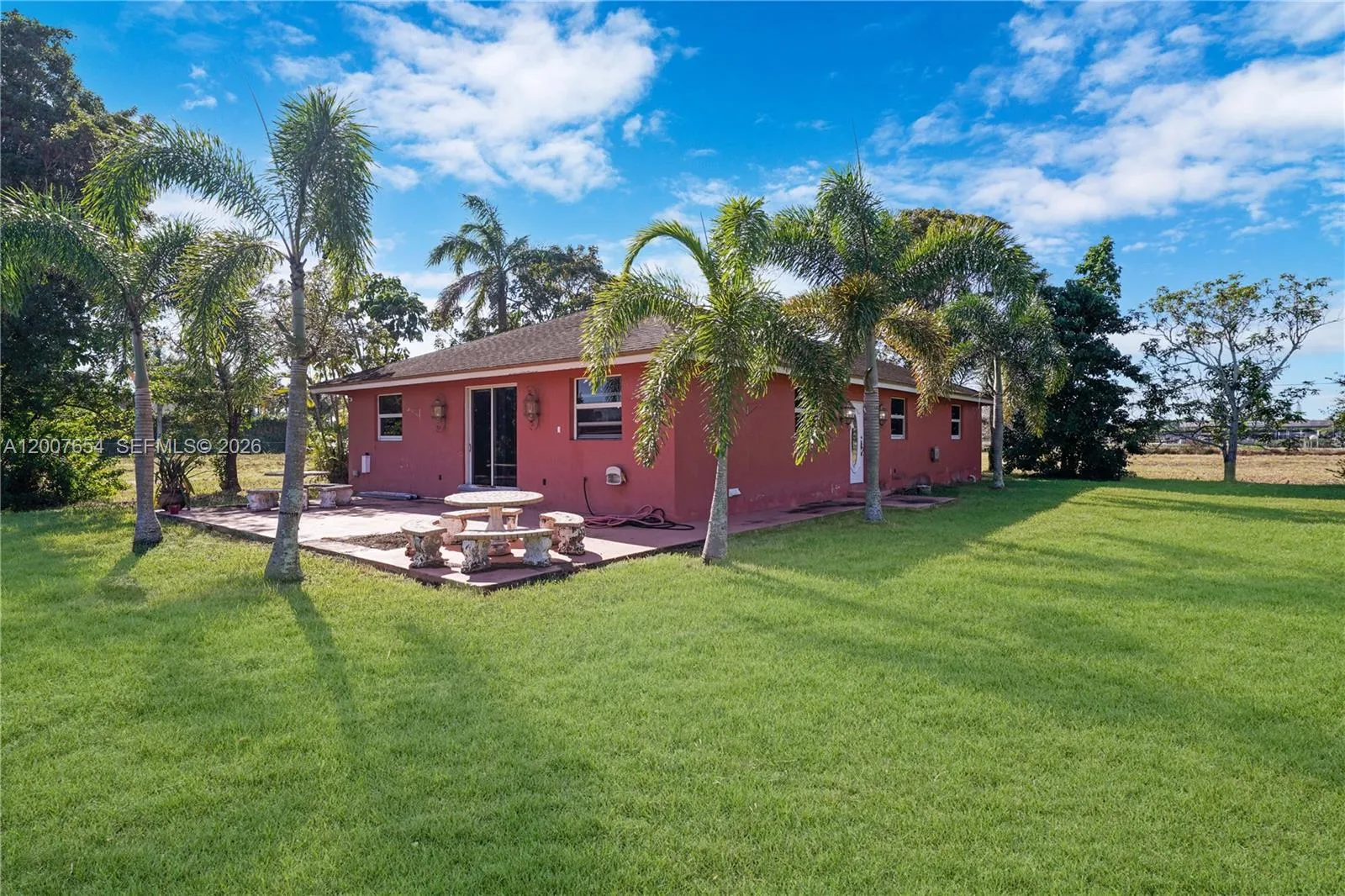 Property photo 44