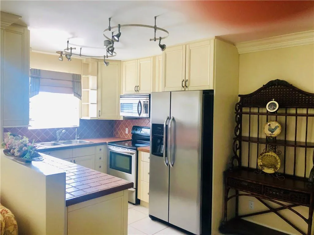 Property photo 41