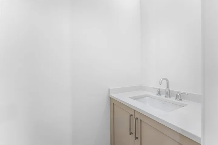 025-184LakeDrive-4102-PalmBeachShores-FL