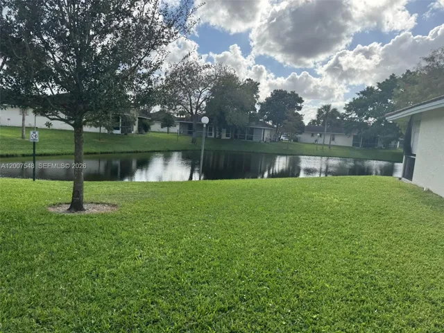 Unit is water front - beautiful lake.