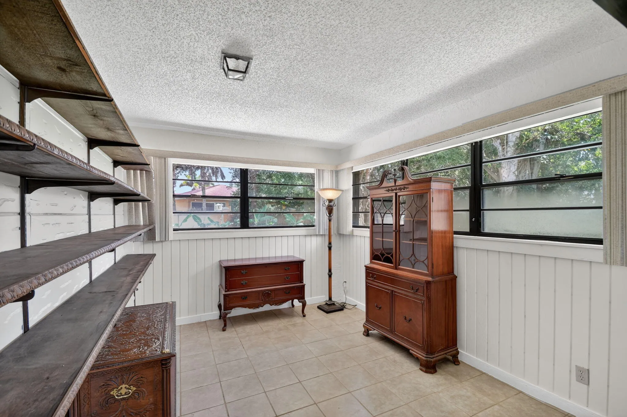 The bonus room is connected to the primary bedroom. It is great for a sitting area, a TV room, exercising, or a nursery.
