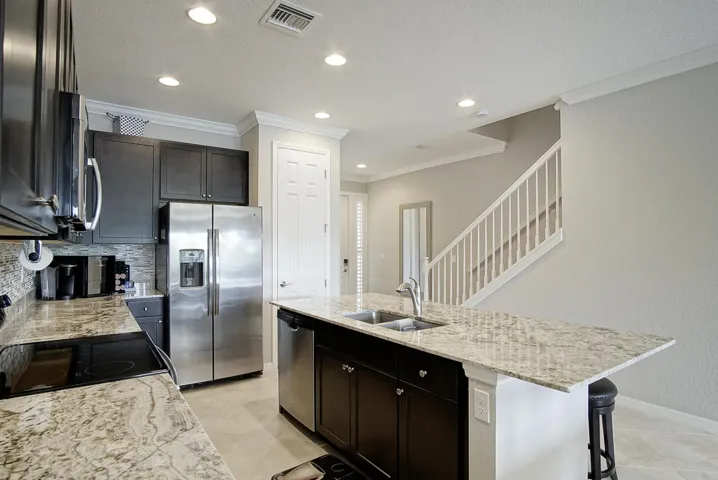 Great prep,cook and entertaining space