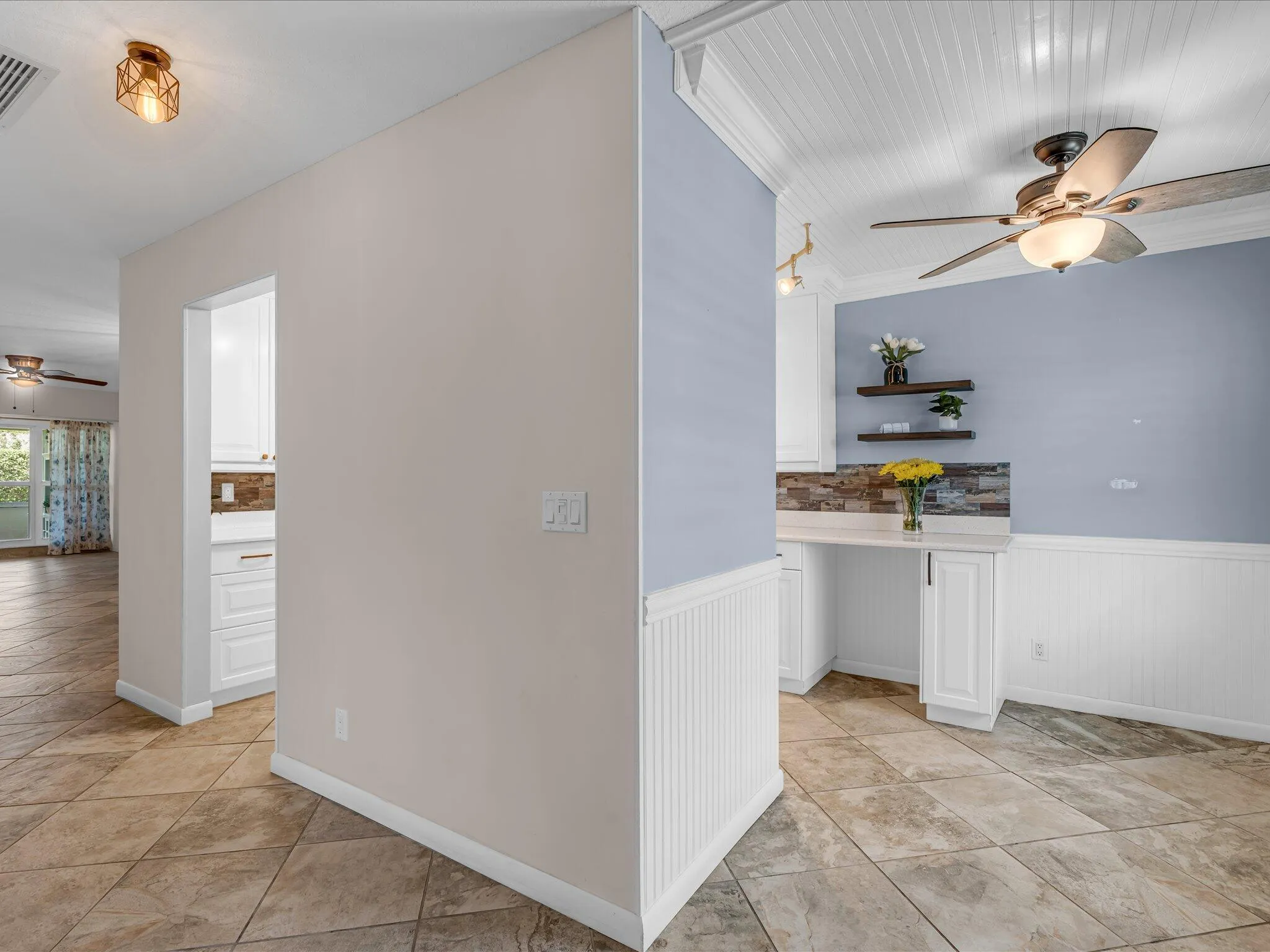 Hallway Entrance to Living