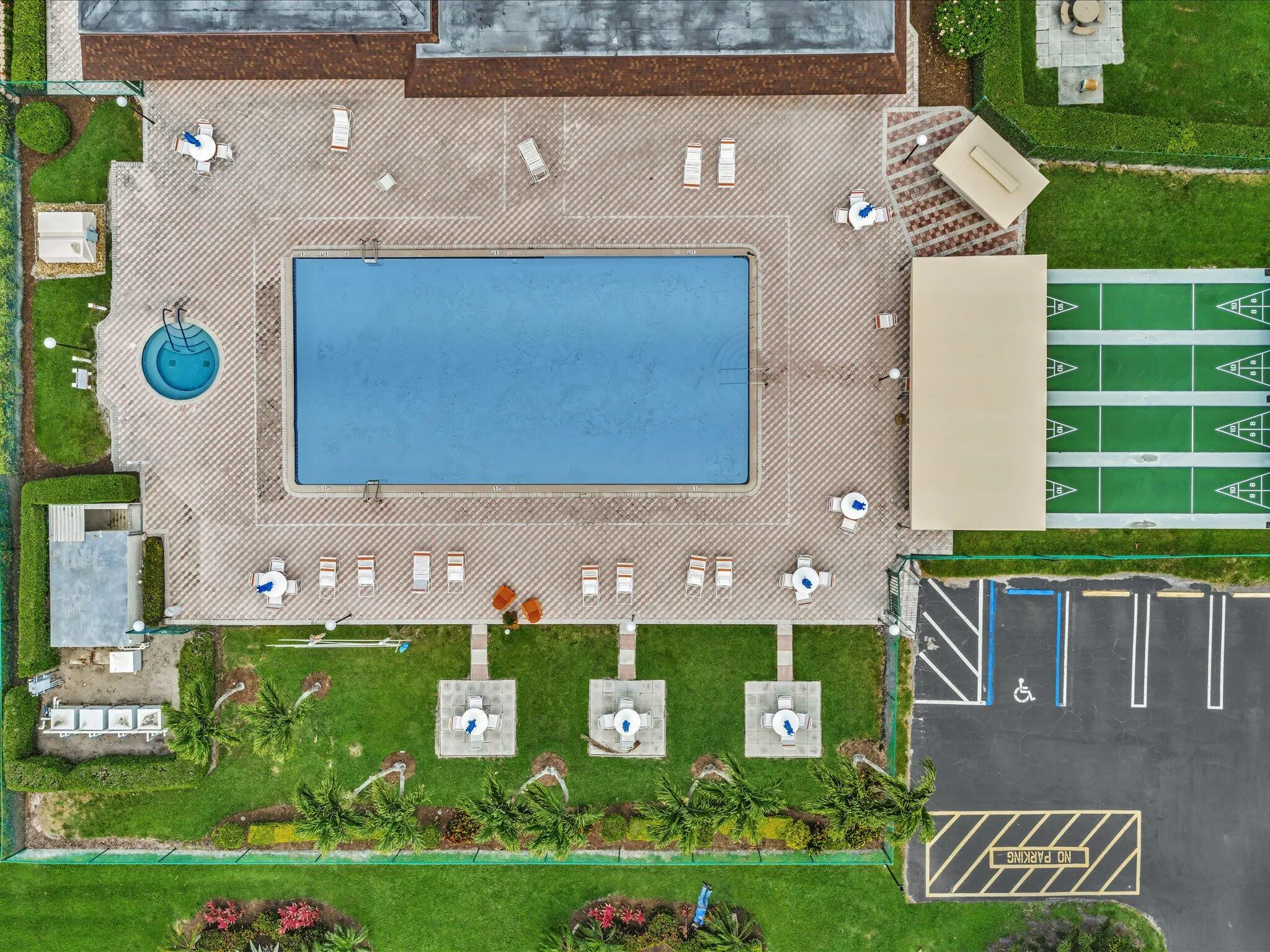 Pool Spa