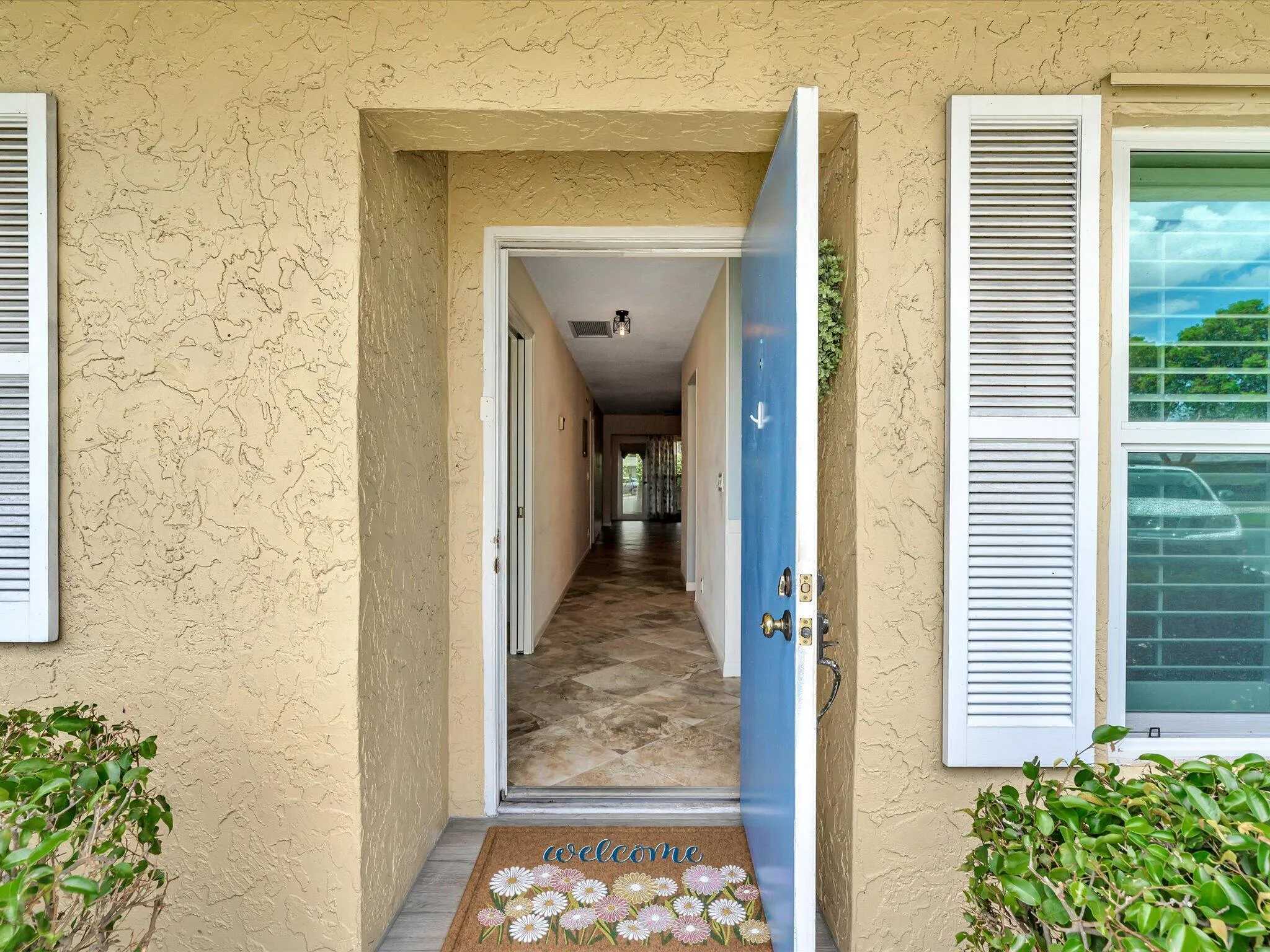 Come on in!