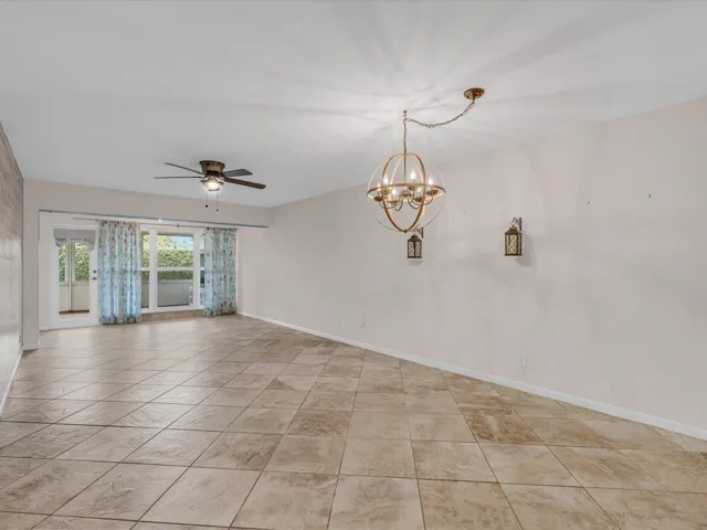 Living Dining to Patio