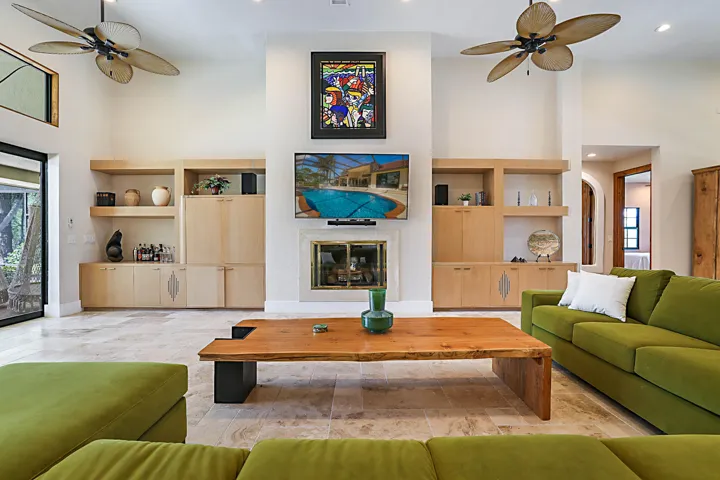 18680 SE Old Trail Dr E -11