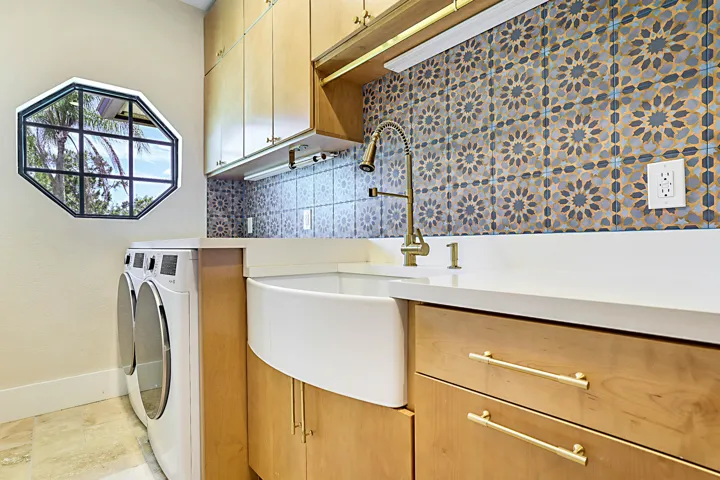 New fireclay farmhouse sink, new washer/dryer, custom cabinetry, Cat 6 cable rack, Reolink Security Surveillance Camera System