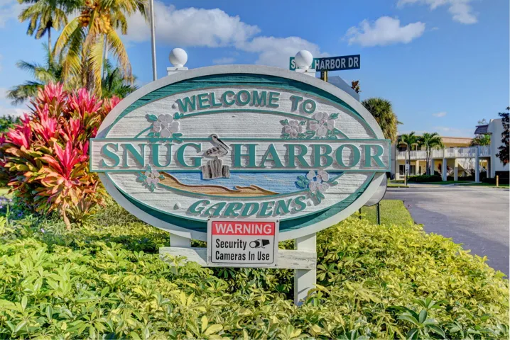 Snug Harbor Sign