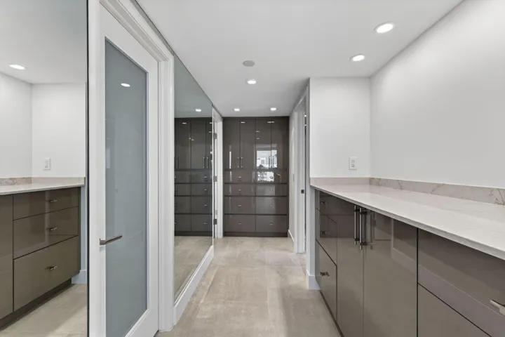Primary luxury closet