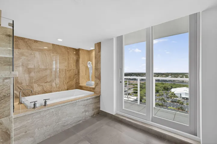 Primary tub with view of intracoastal