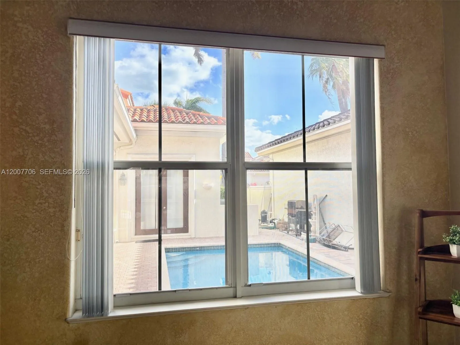 guest bedroom view