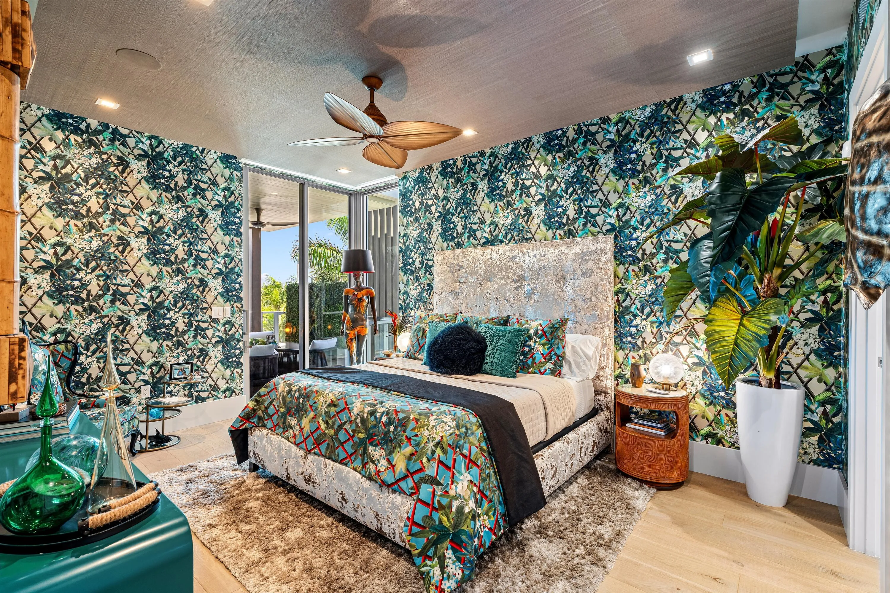 BEDROOM_1_DT