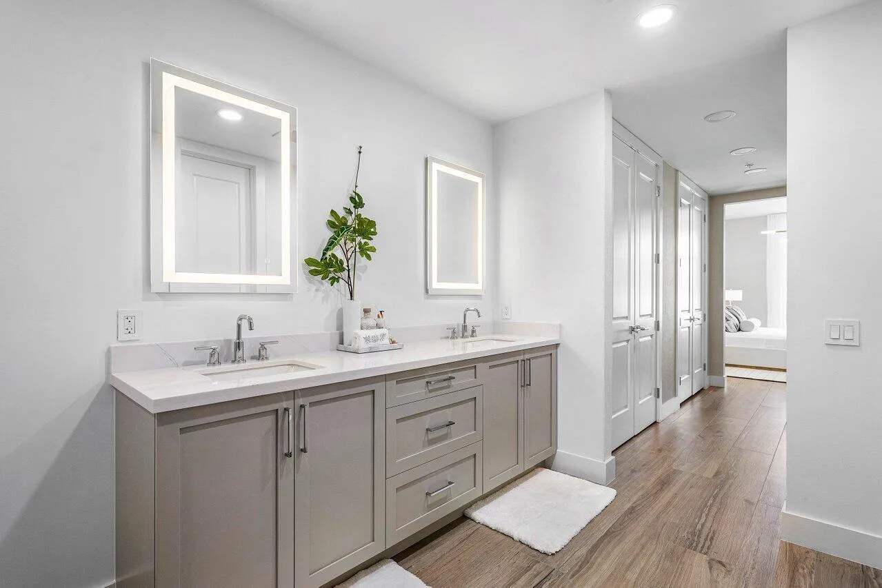 026-184LakeDrive-PalmBeachShores-FL-3340