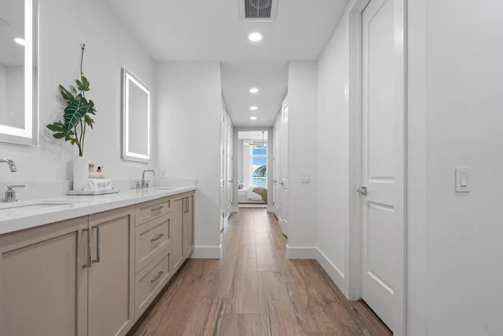 036-184LakeDrive-PalmBeachShores-FL-3340