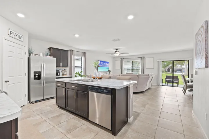 Kitchen with Island