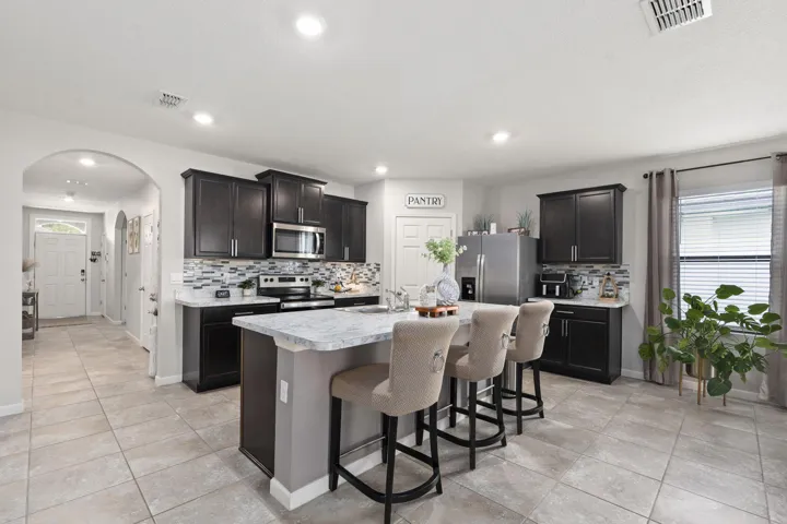 Kitchen with Island